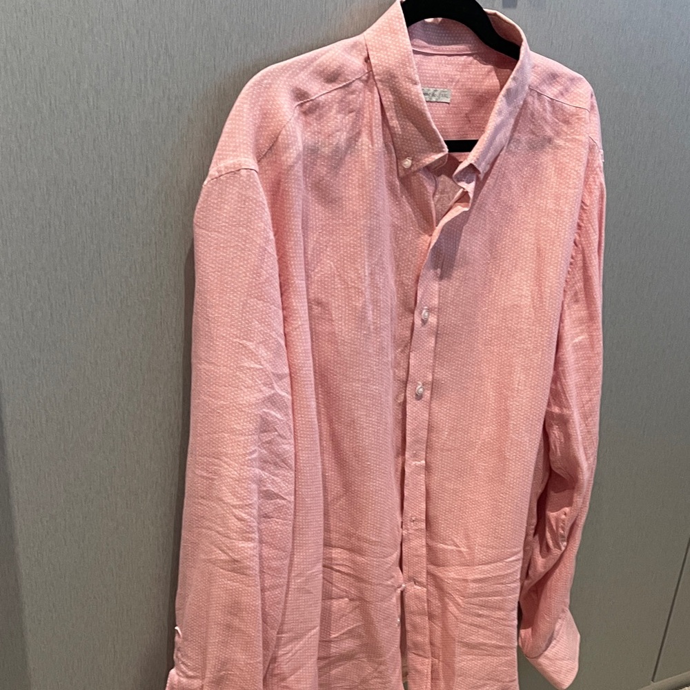 Men's Pink Textured Long-Sleeve Button-Down Shirt